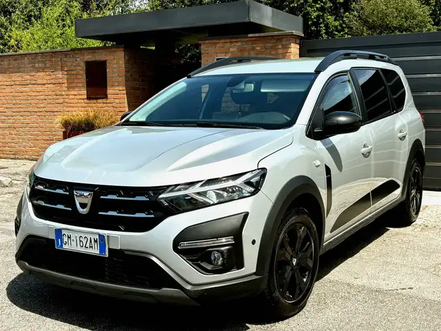 Dacia Jogger 1.0 benz/GPL- Extreme -FULL OPTIONAL-5POSTI-