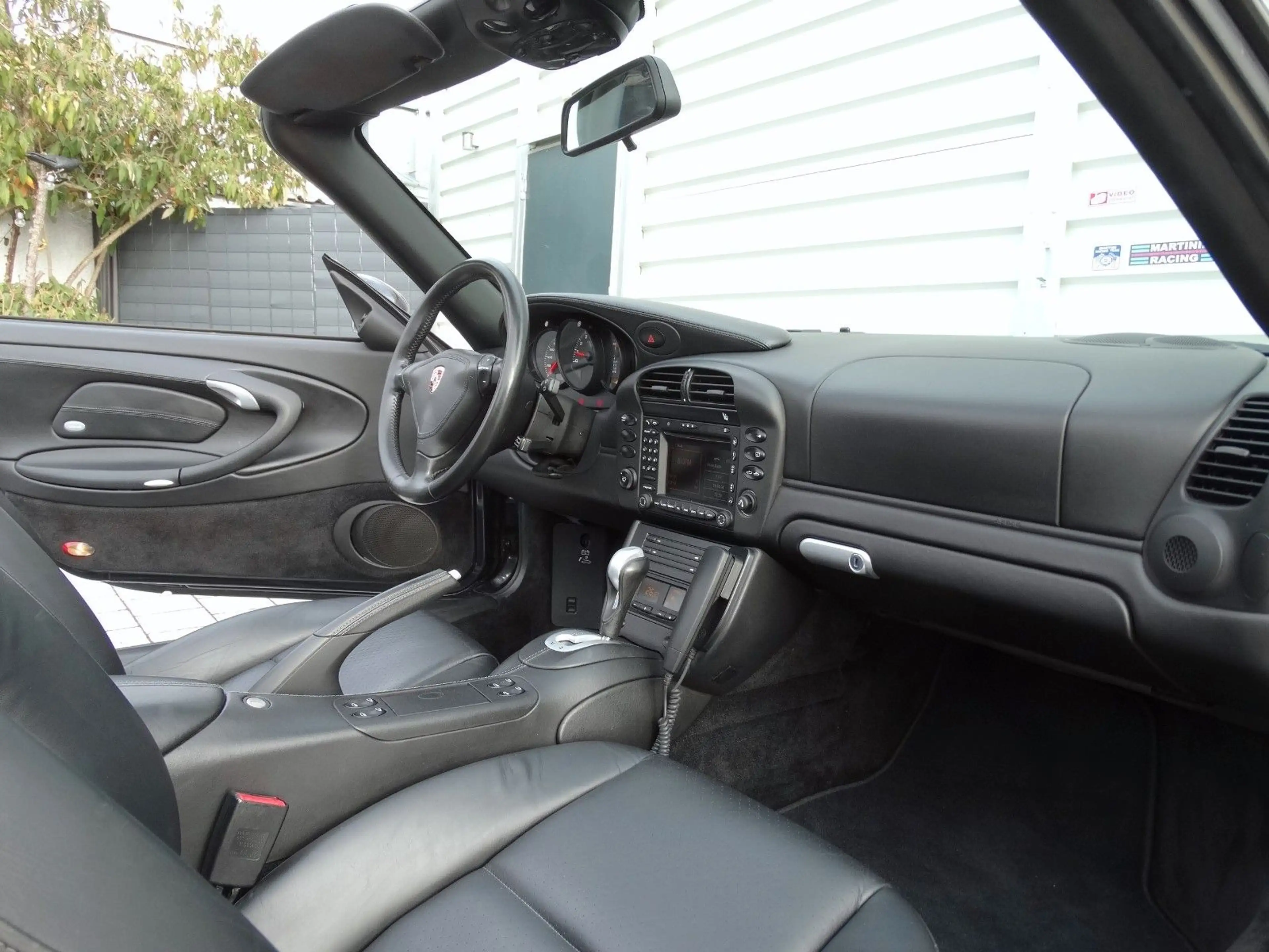 Porsche 996 Carrera Cabrio Aut. 18" Leder Navi Shz Xenon — photo 16