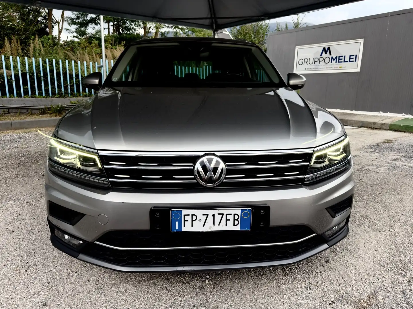 Volkswagen Tiguan 2.0 TDI SCR DSG Advanced BlueMotion Technology Grigio - 2
