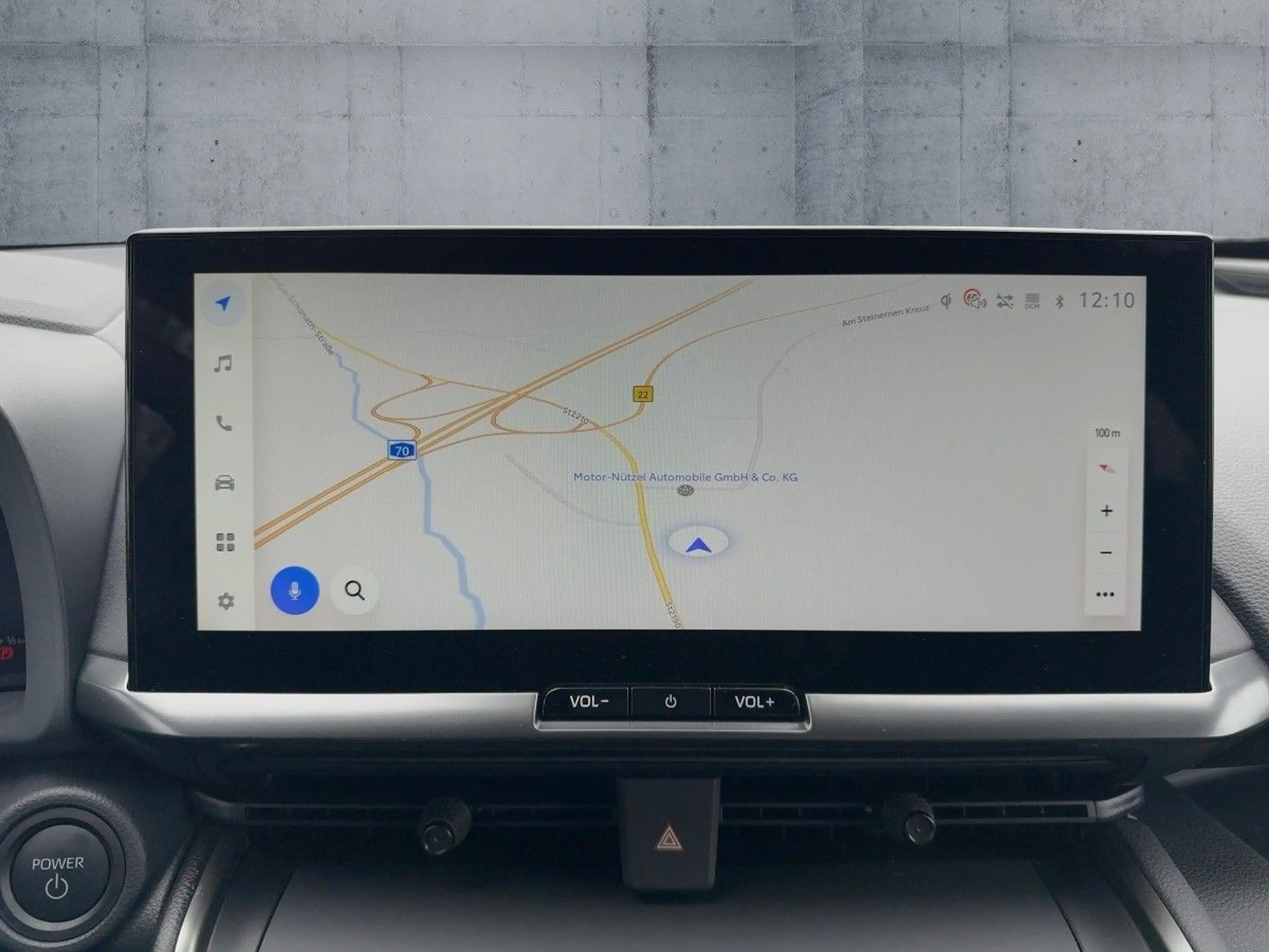 Toyota C-HR 1,8-l-Hybrid Teamplayer — photo 11