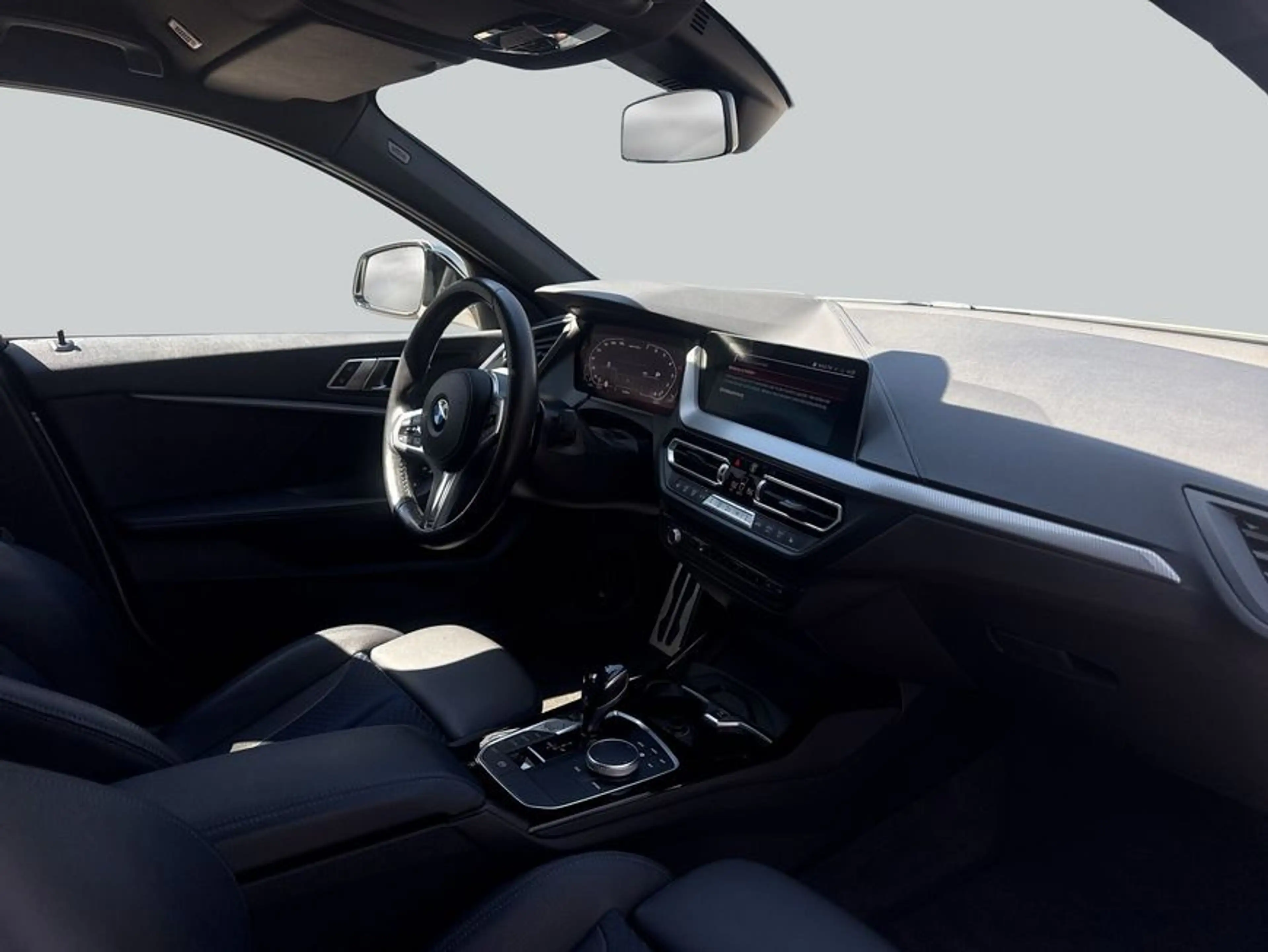 BMW M1 i xDrive LED HeadUp Navi PDC — photo 16