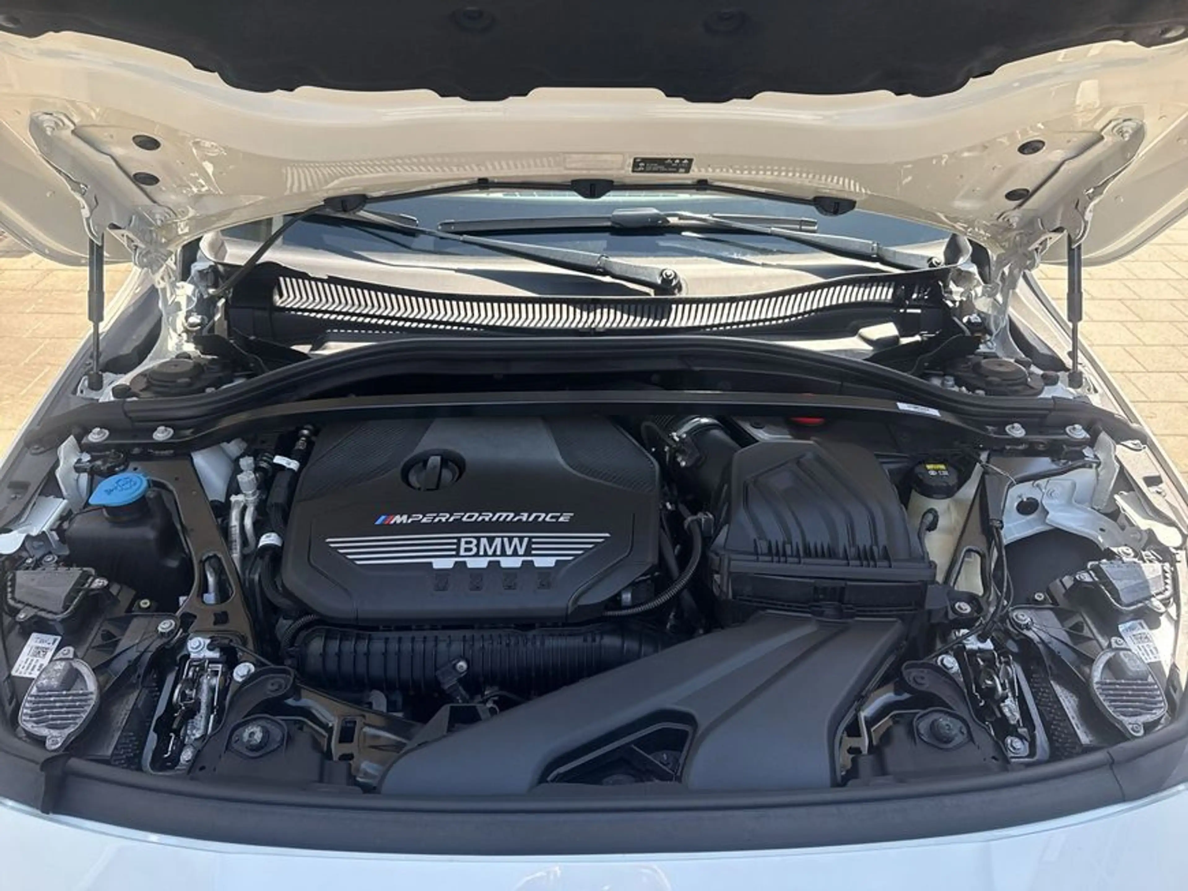 BMW M1 i xDrive LED HeadUp Navi PDC — photo 21