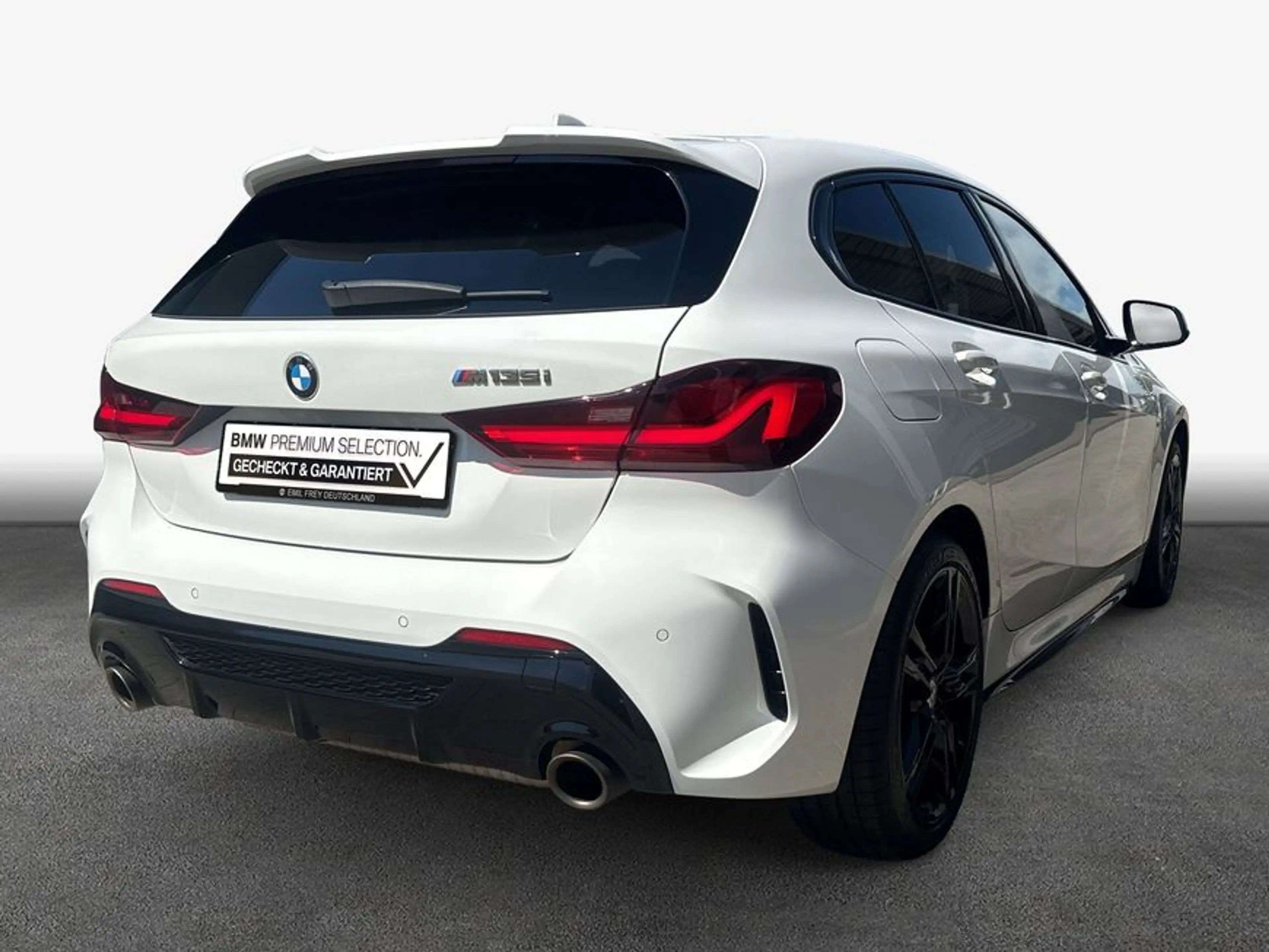 BMW M1 i xDrive LED HeadUp Navi PDC — photo 2