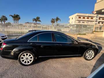 V8 Elegance auto