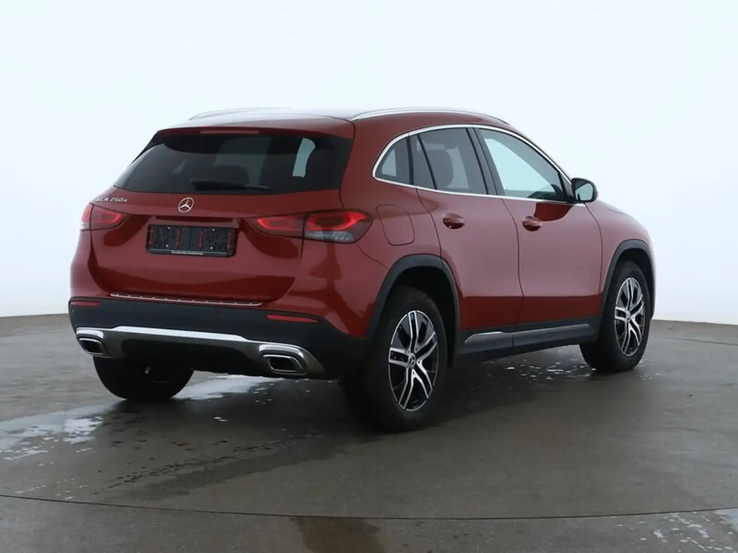 Mercedes-Benz GLA 250 GLA 250e Progressive AHK Multibeam EasyPack RüCam Rot - 2