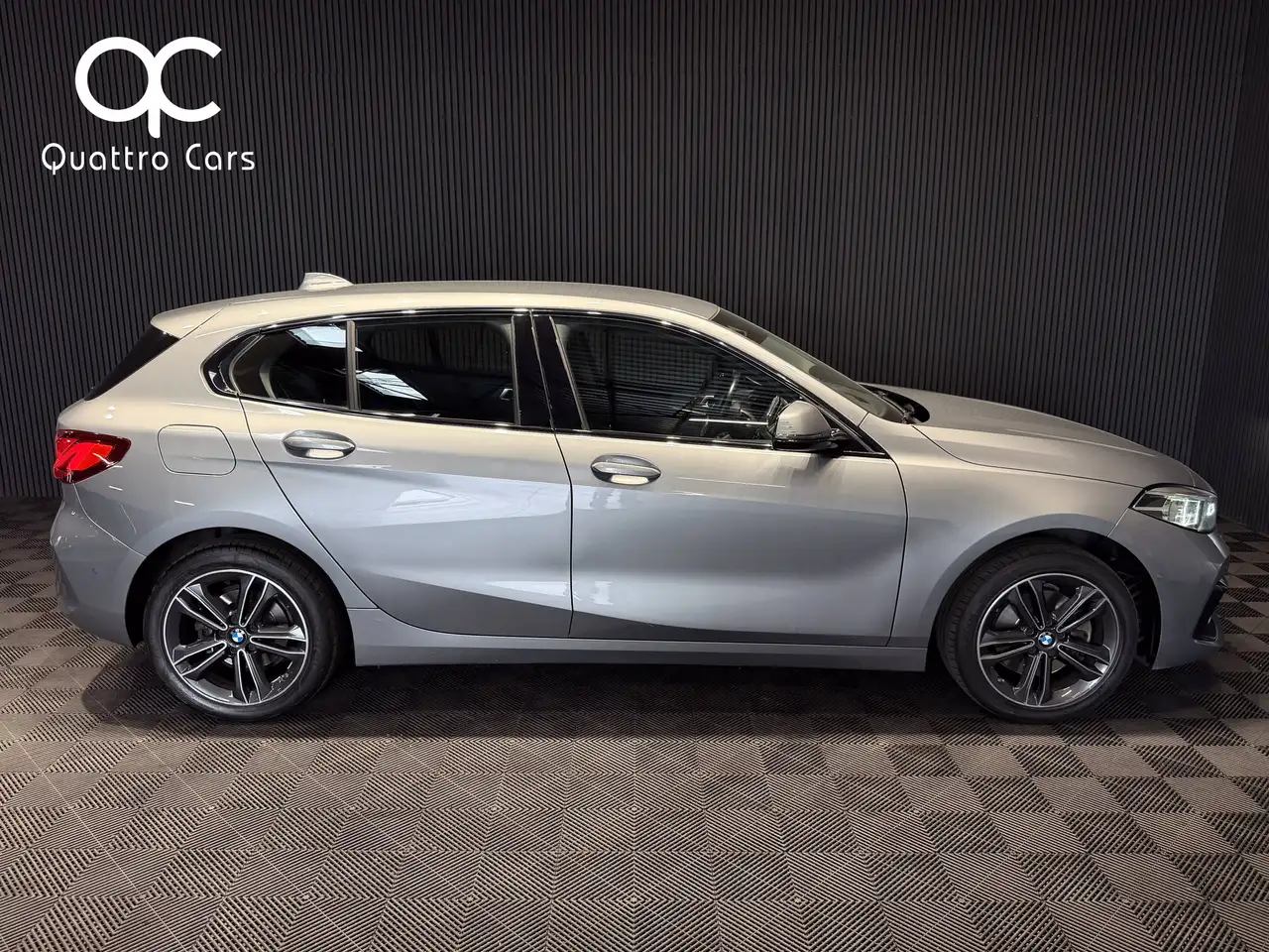 BMW 116 iA / Boite auto / Car play / Gps / Camera, миниатюра 4