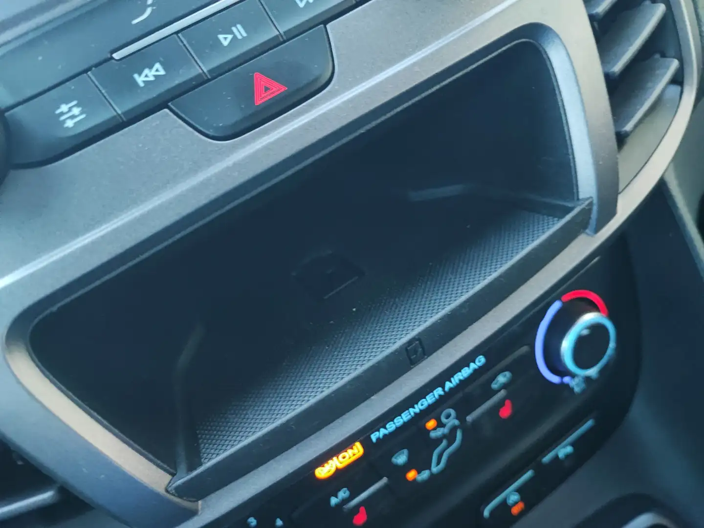 Ford Grand Tourneo 7 Posti Gancio Traino Euro 6d-TEMP Noir - 2