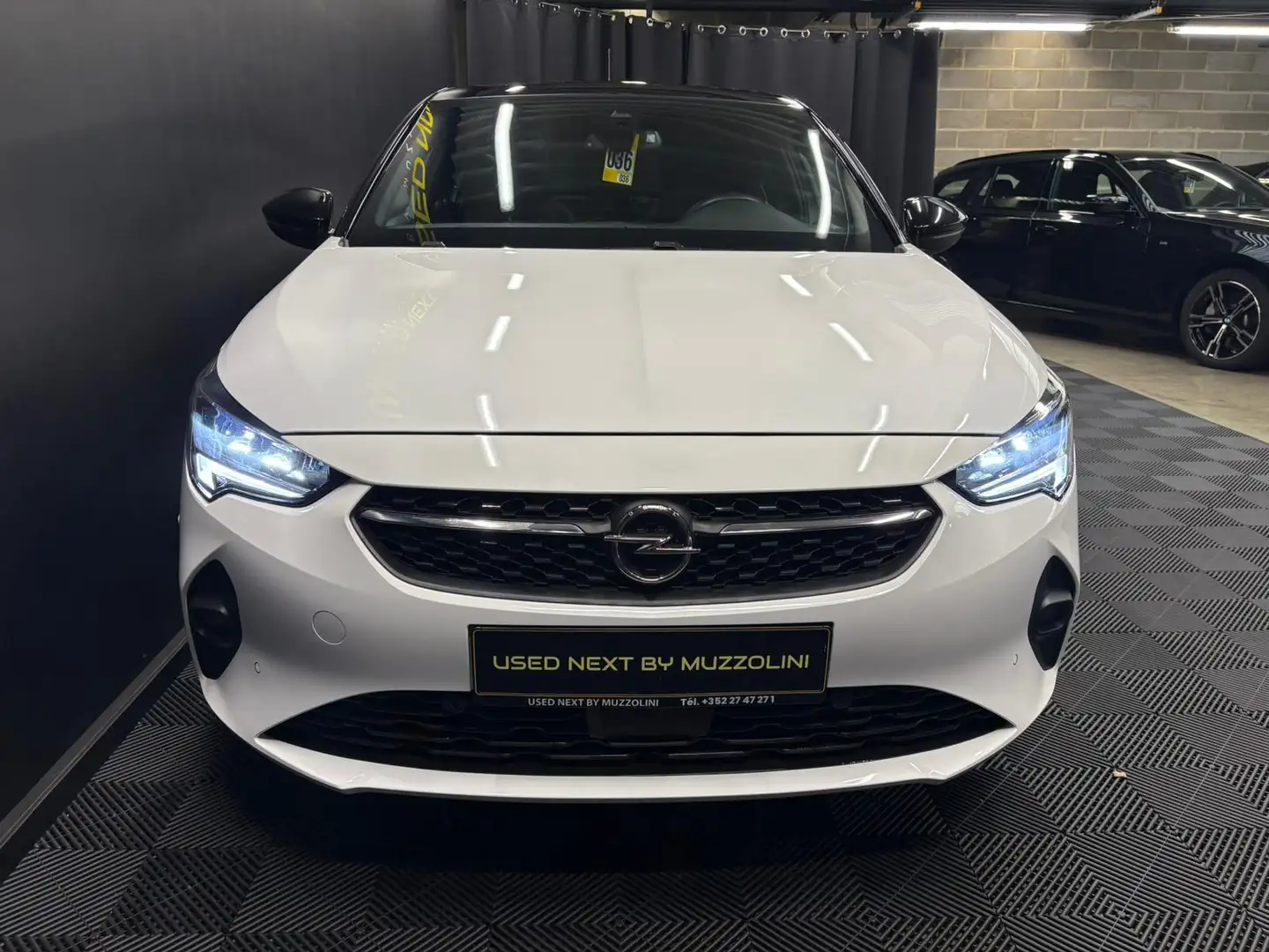 Opel Corsa TURBO Sport 1.2 100cv Man6 / Toit Panoramique -... Blanc - 2