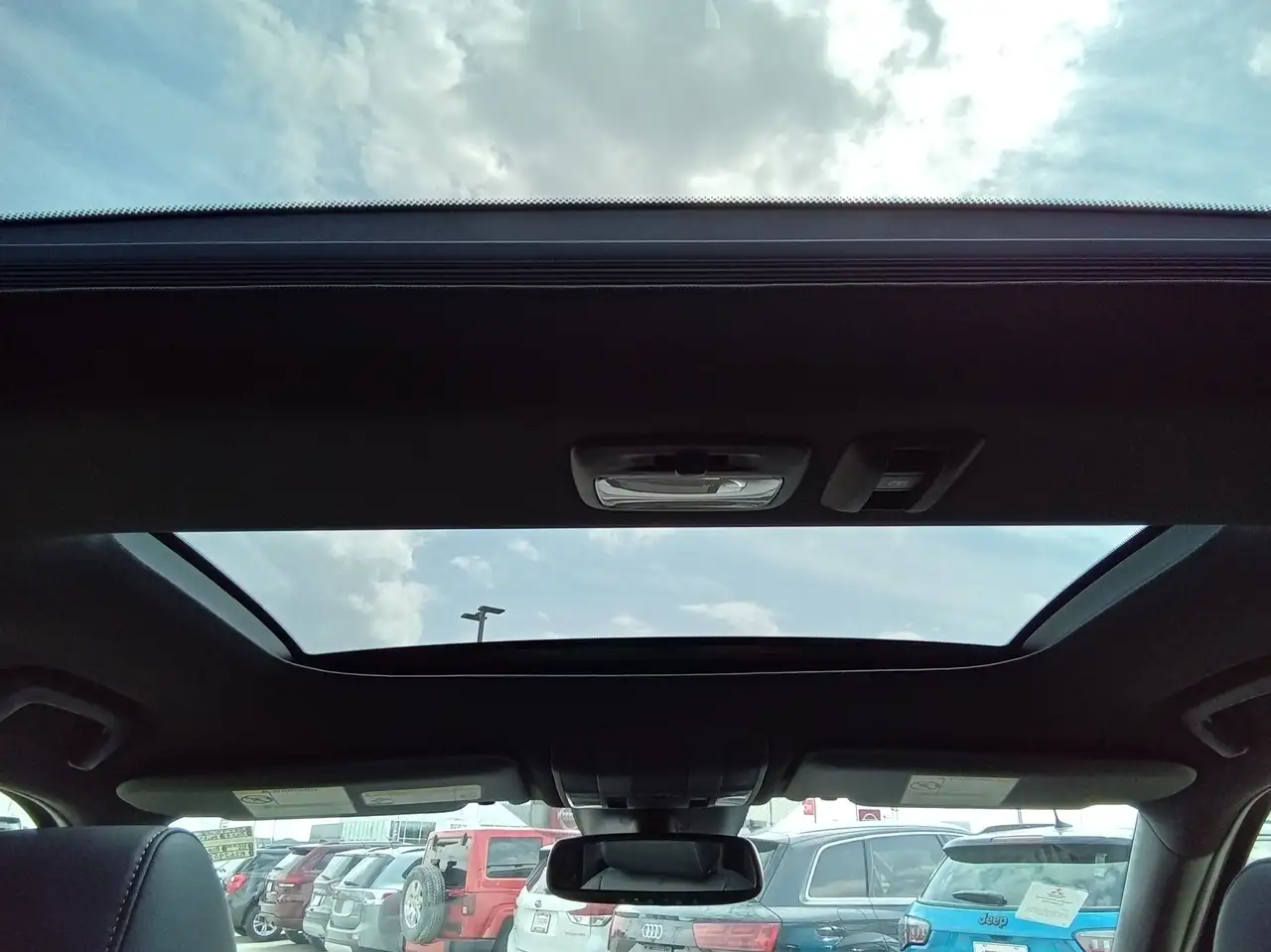 Mitsubishi Eclipse Cross fotografie Mitsubishi Eclipse Cross
