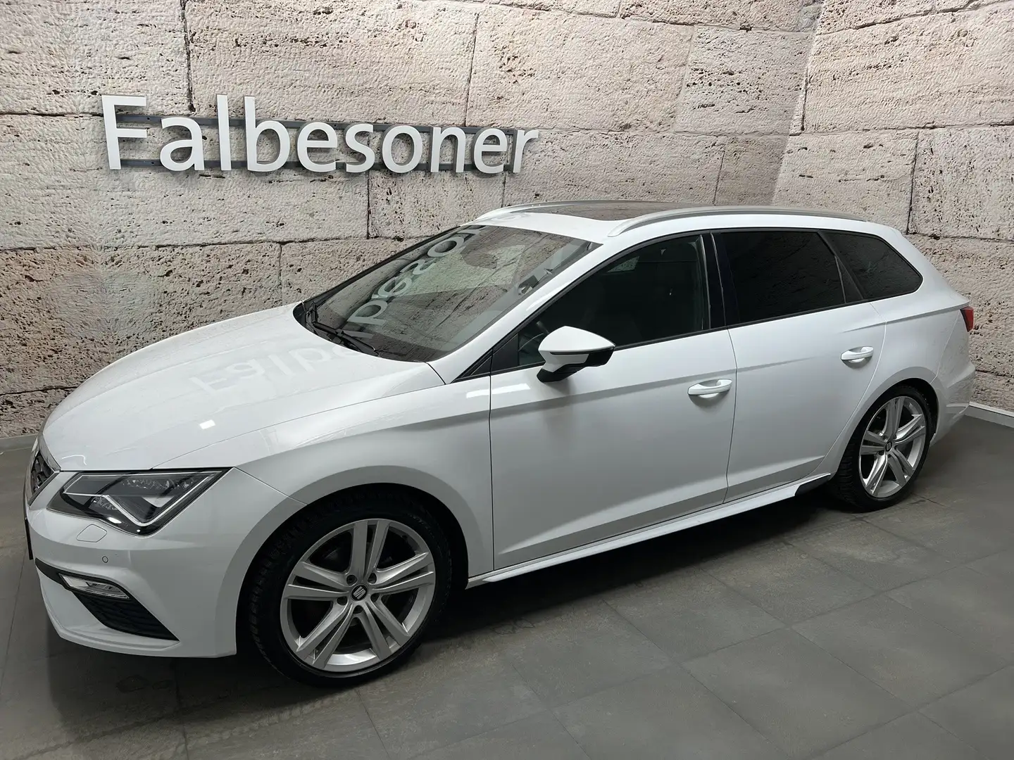 SEAT Leon ST FR 2,0 TDI DSG 4Drive Weiß - 2
