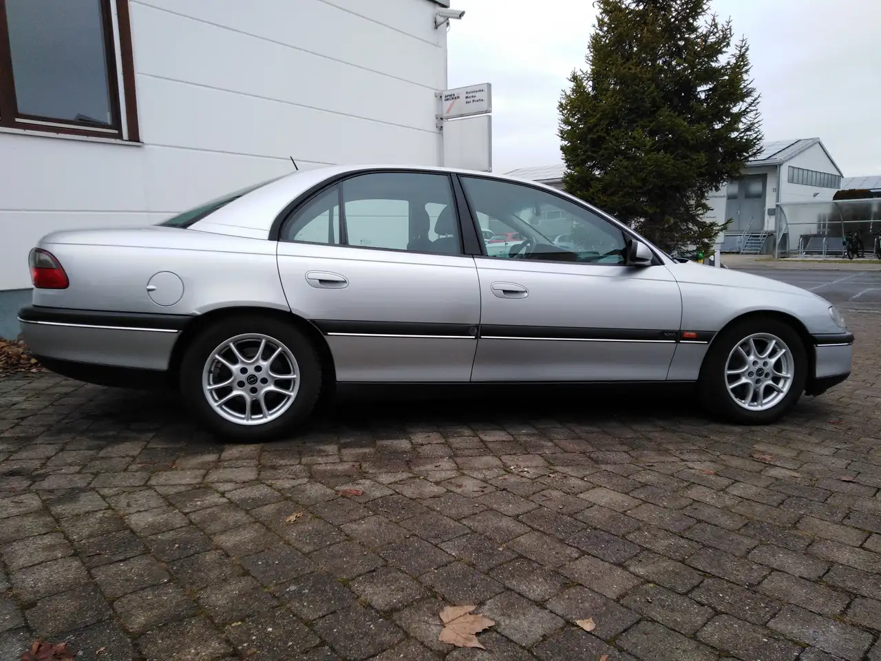 Opel Omega 3.0 V6 Sport - EINZELSTÜCK !! TOP !!, foto 6
