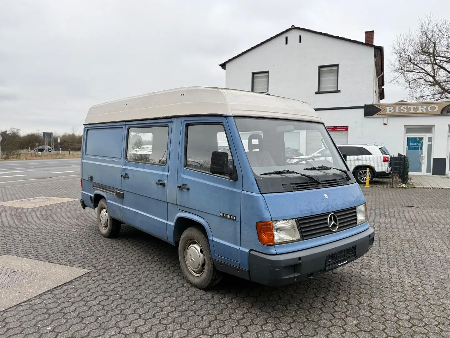 Mercedes-Benz MB 100 D *LANG+HOCHDACH+TEILVERGLAST* Azul - 1