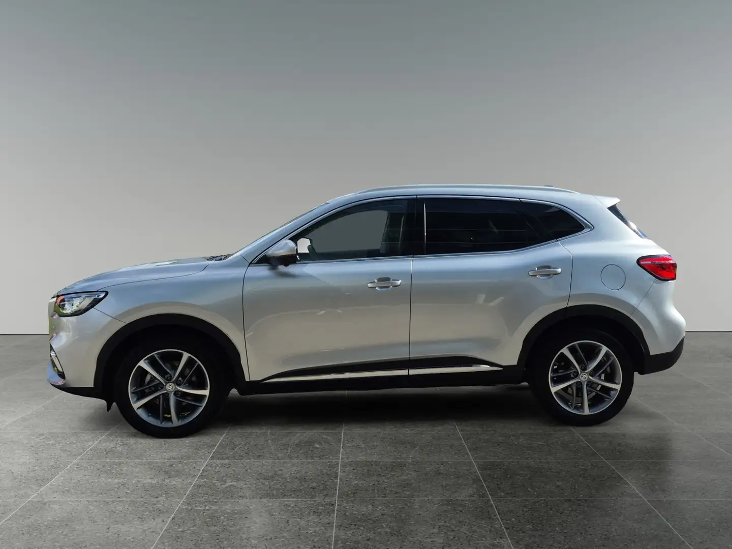 MG EHS 1,5T GDI PHEV Luxury Automatik Silber - 2
