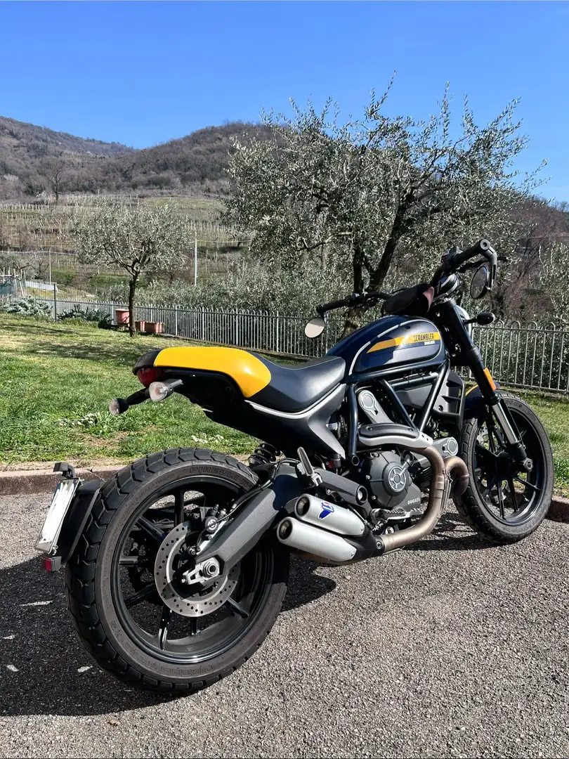 Ducati Scrambler Full Throttle - 2