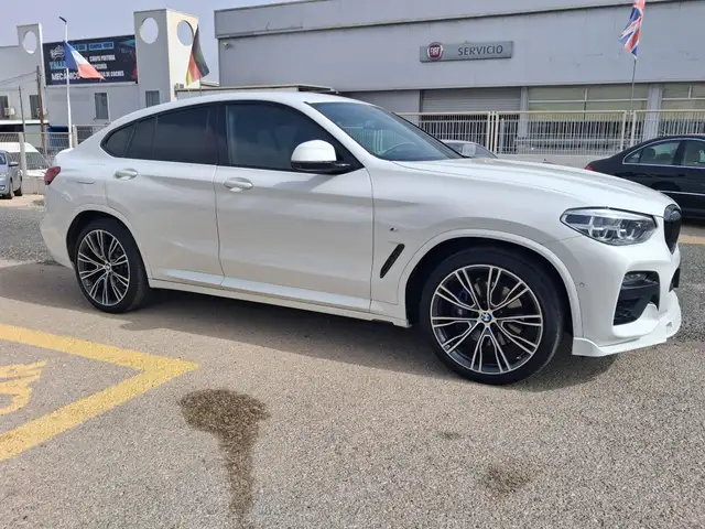 BMW X4 xDrive 30dA