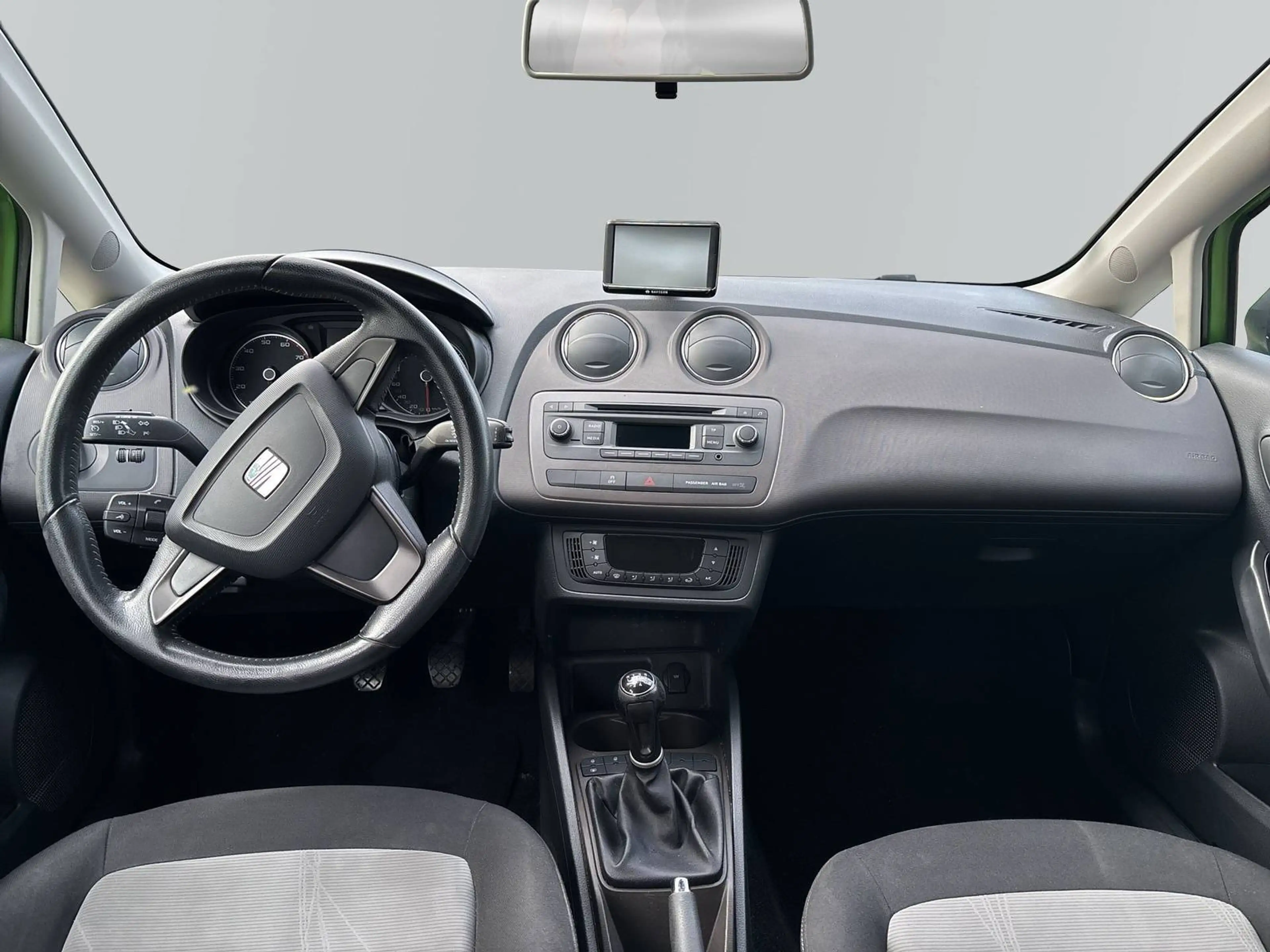 SEAT Ibiza 1.2 Salsa *TÜV | WENIG KM| KLIMAAUTOMATIK* — photo 9