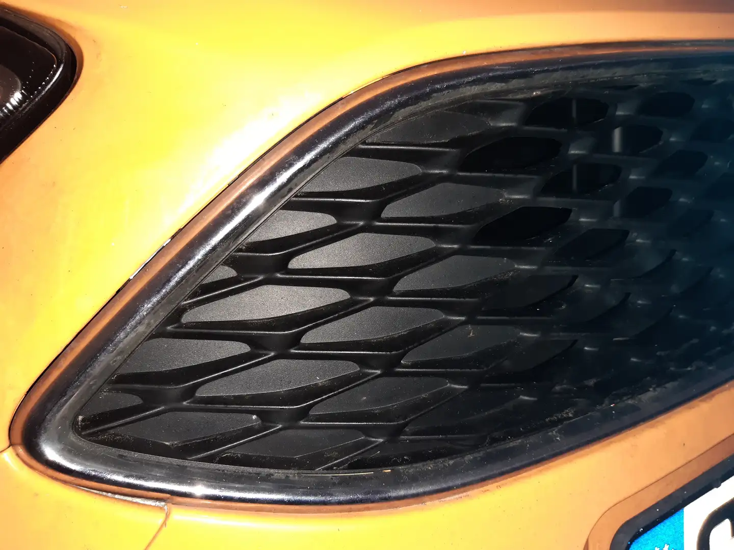 Ford Focus Focus 1.5 TDCi DPF Start-Stopp-System Trend Orange - 1