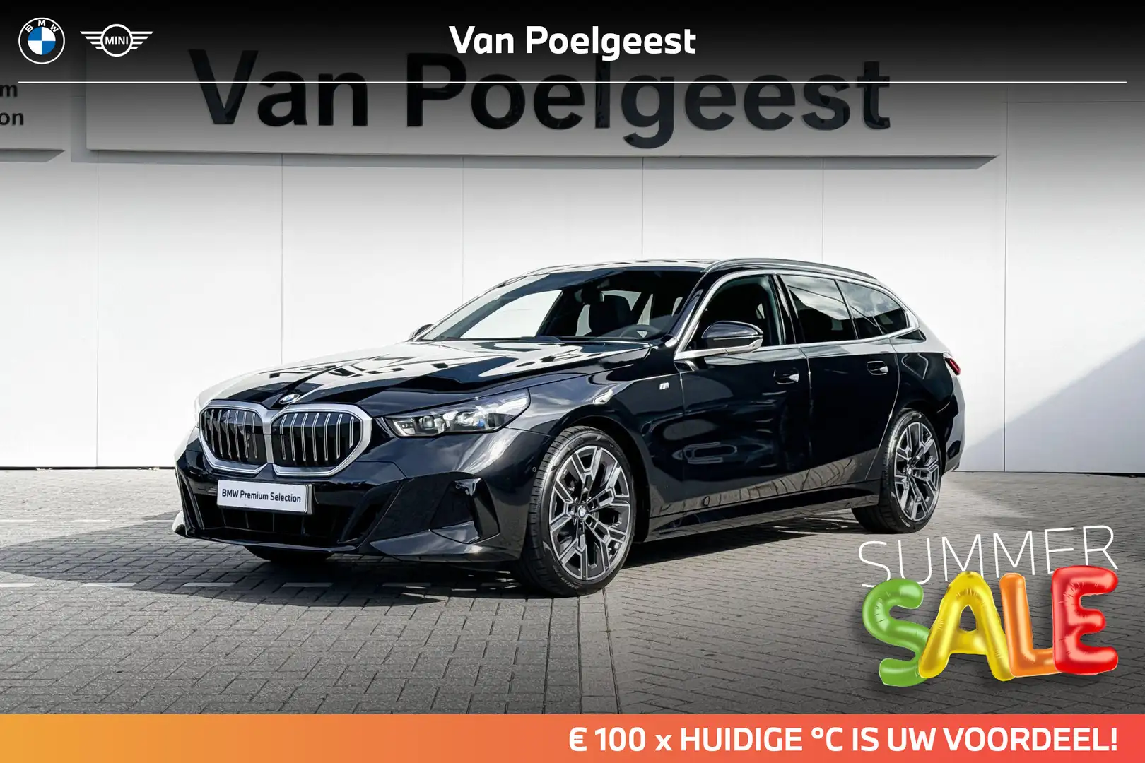 BMW 520 5 Serie Touring 520d xDrive | Summer Sale 100 Zwart - 1