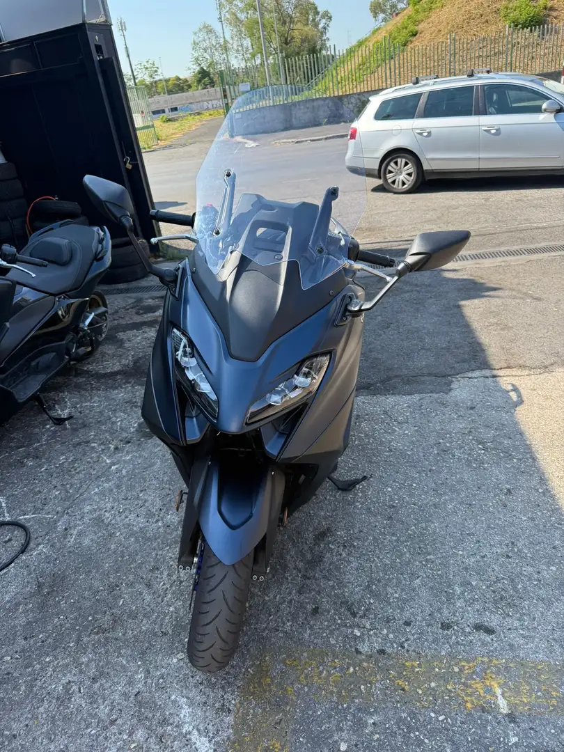 Yamaha TMAX 560 - 2