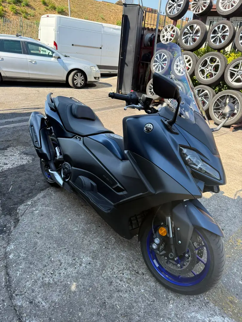 Yamaha TMAX 560 - 1