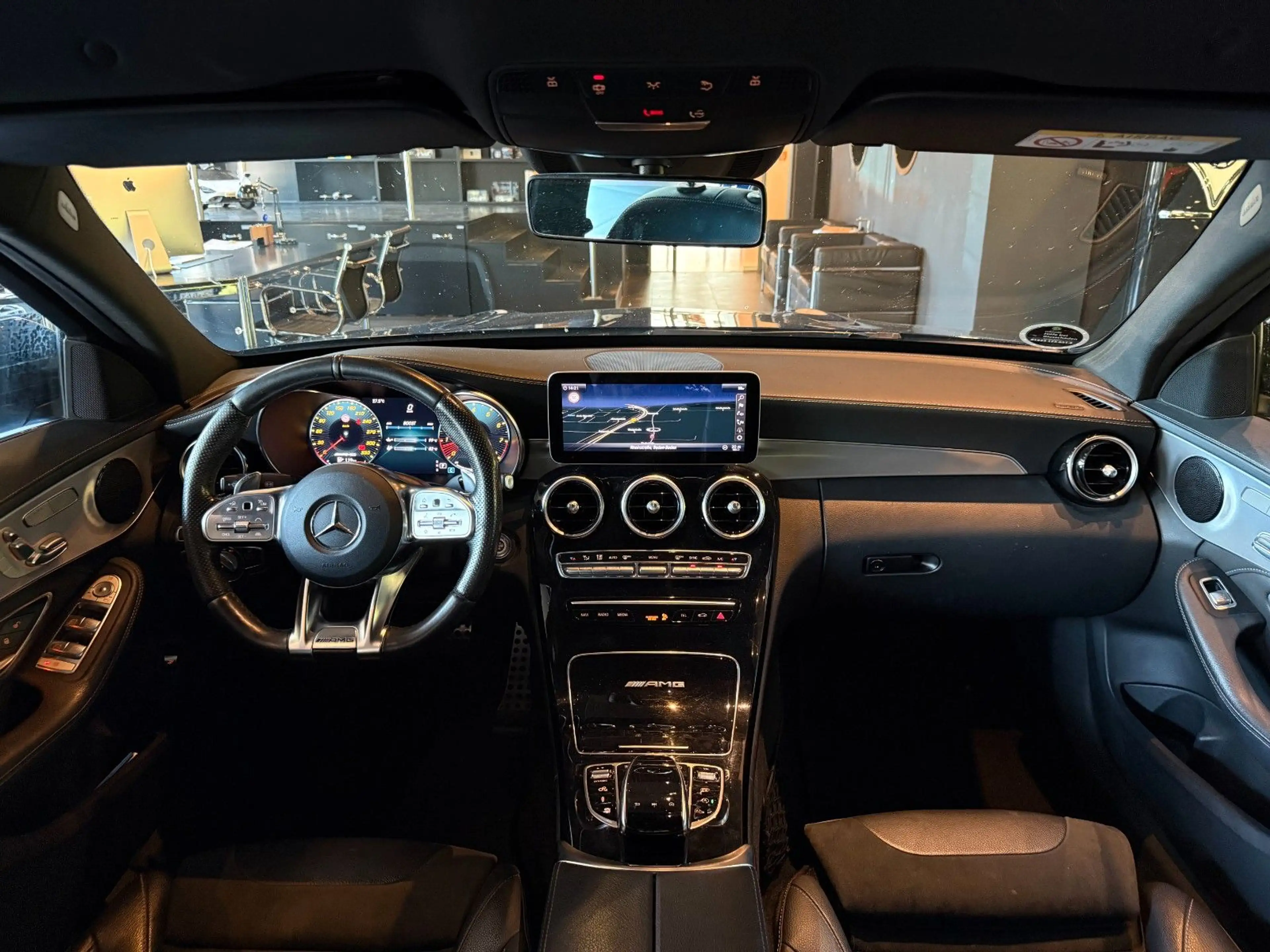 Mercedes-Benz C 63 AMG Limousine*SportAbgas*Widescreen*Memory* — photo 10
