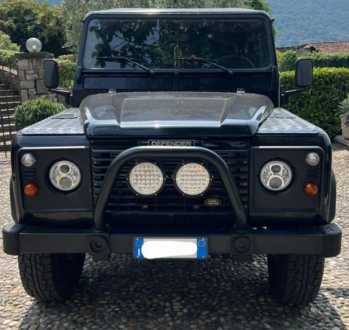 Land Rover Defender Nero - 1