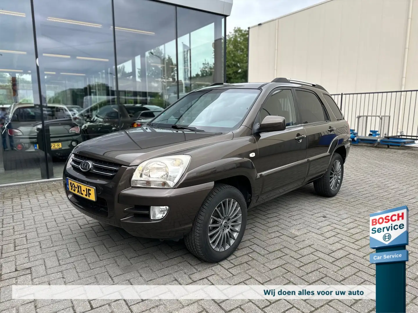 Kia Sportage 2.0 2WD EXECUTIVE airco , Bruin - 1