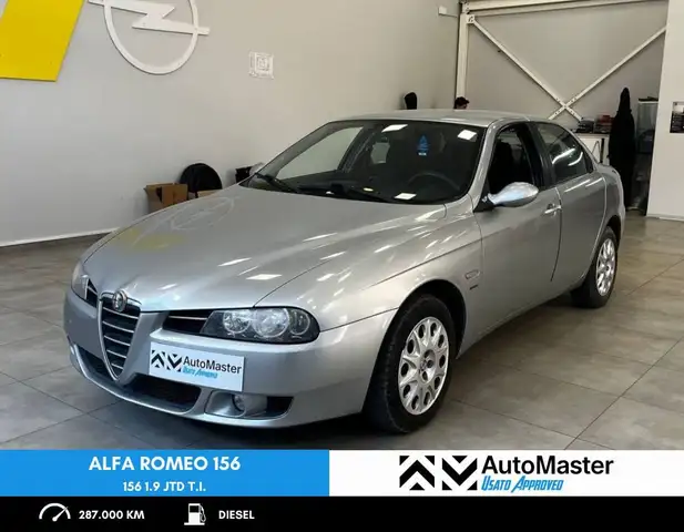 Alfa Romeo 156 NEOPATENTATI