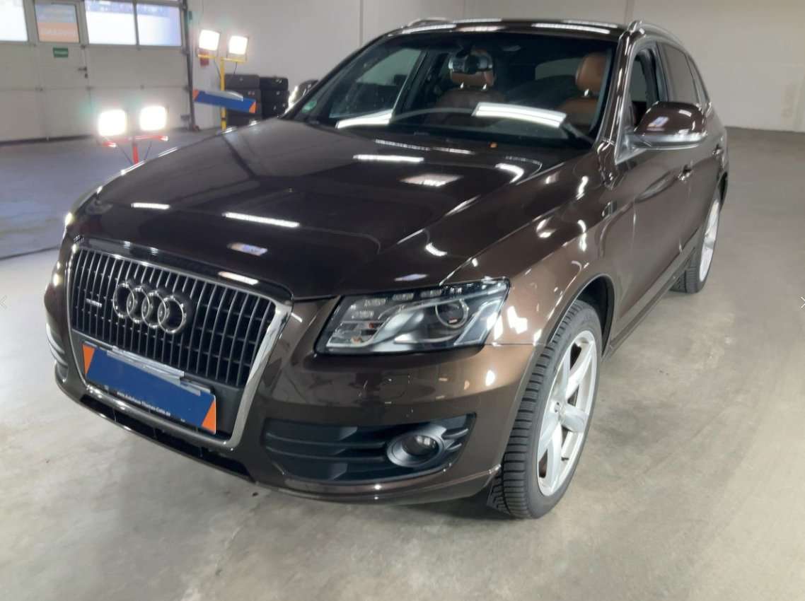 Second hand Audi Q5 2.0