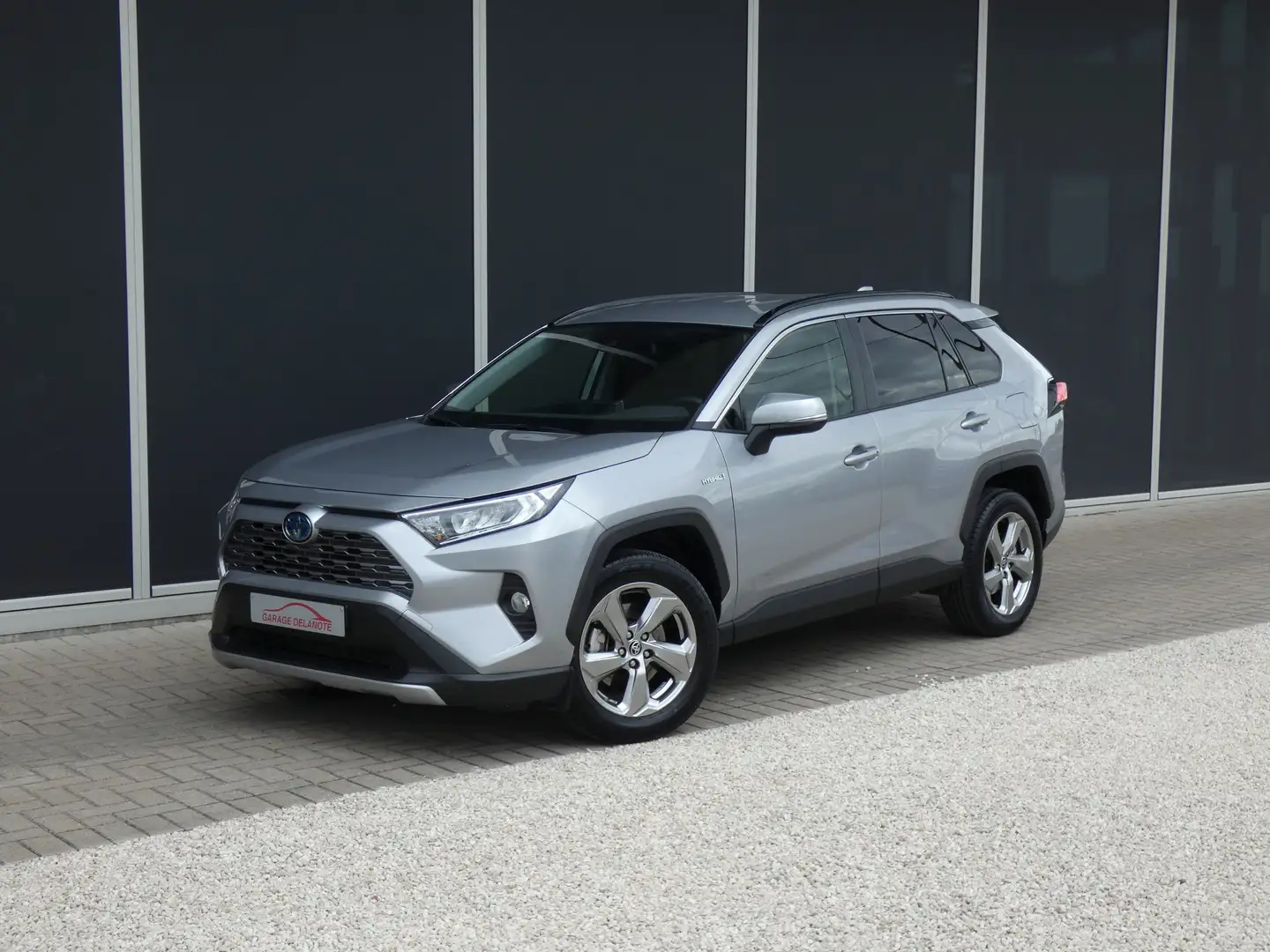 Toyota RAV 4 HYBRID Dynamic Plus +GPS +Carplay +Parkeerhulp Zilver - 1