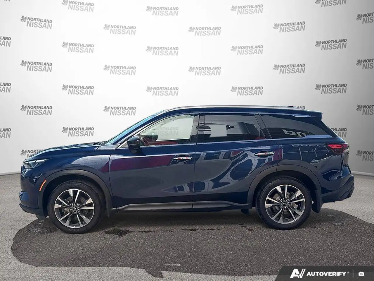 Infiniti QX60 снимка Infiniti QX60