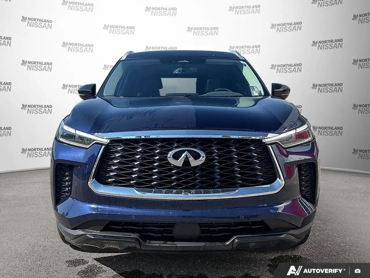 Infiniti QX60 снимка Infiniti QX60