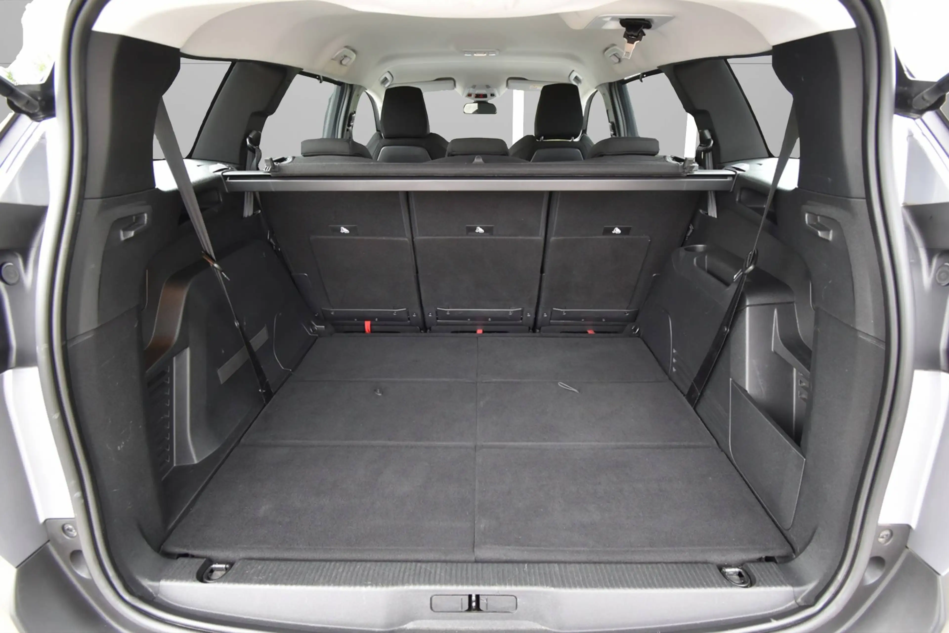 Peugeot 5008 BlueHDI 130 6-Gang-Manuell Active Pack **7-SITZE** — photo 11