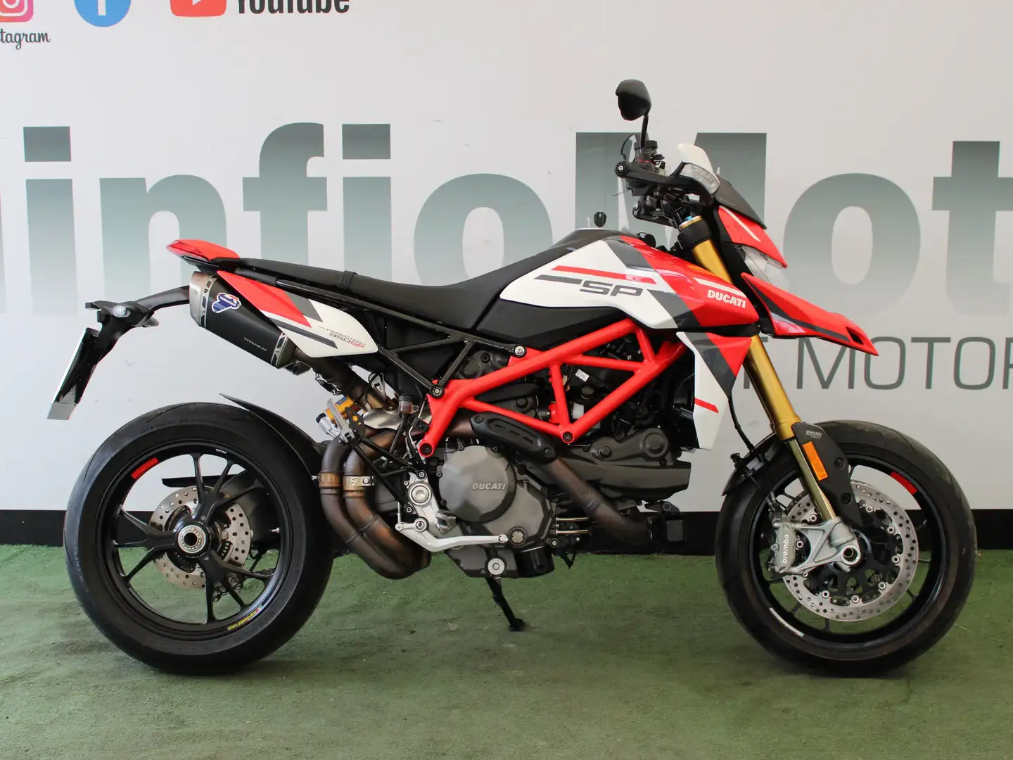 Ducati Hypermotard 950 SP - 1