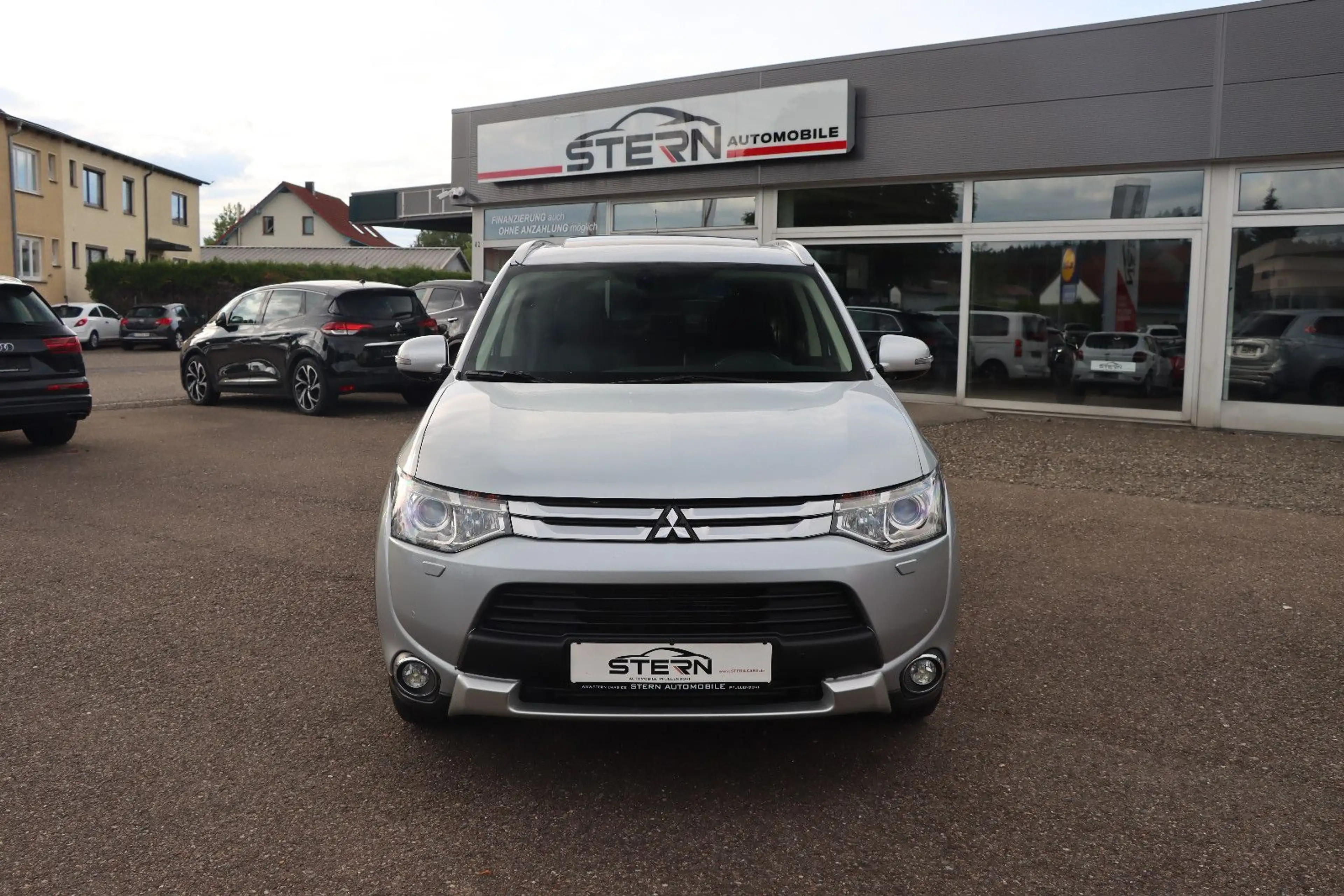 Mitsubishi Outlander ClearTec Instyle 4WD l VOLL l 7-SITZER — photo 2