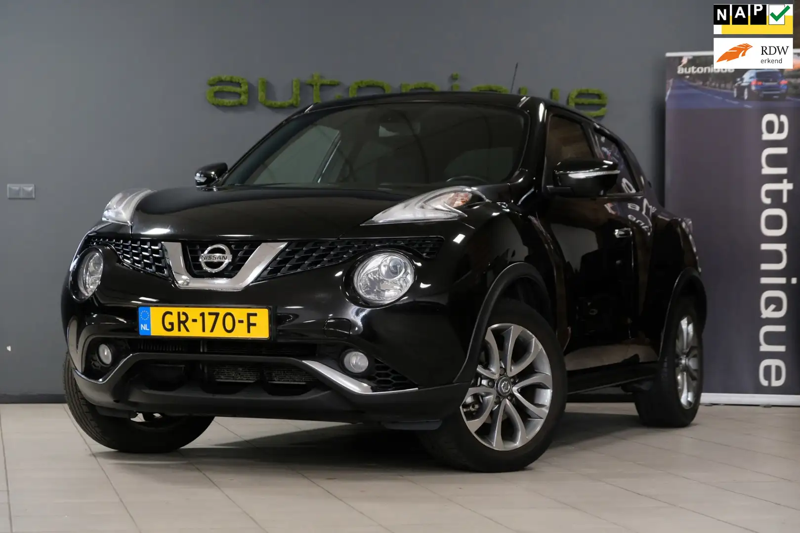 Nissan Juke 1.2 DIG-T S/S Connect Edition**Trekhaak**Camera**A Schwarz - 1
