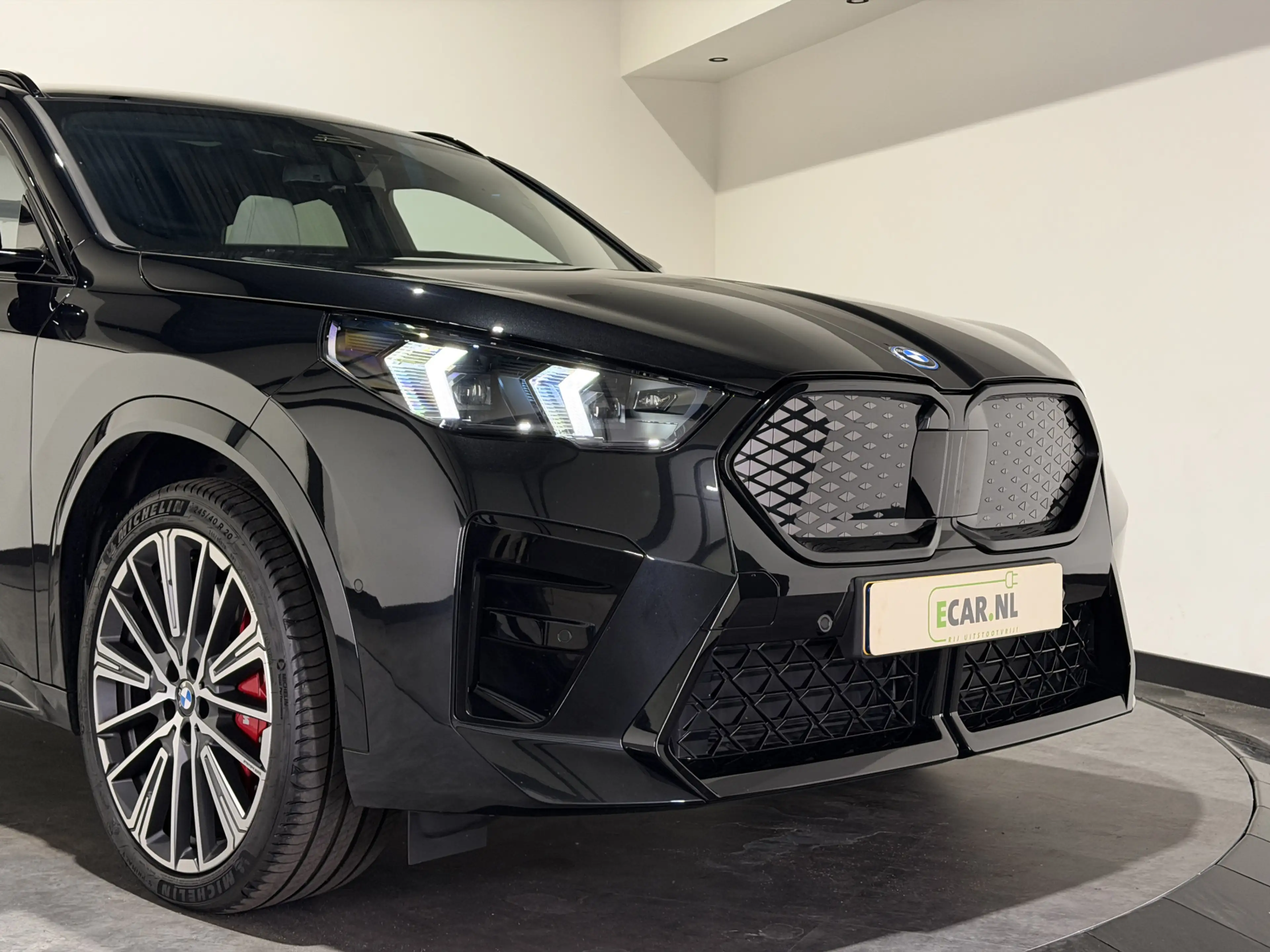 BMW iX2 eDrive20 67 kWh M Sport Edition | Panoramadak | Le — photo 9