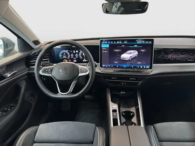 Volkswagen Passat view 10