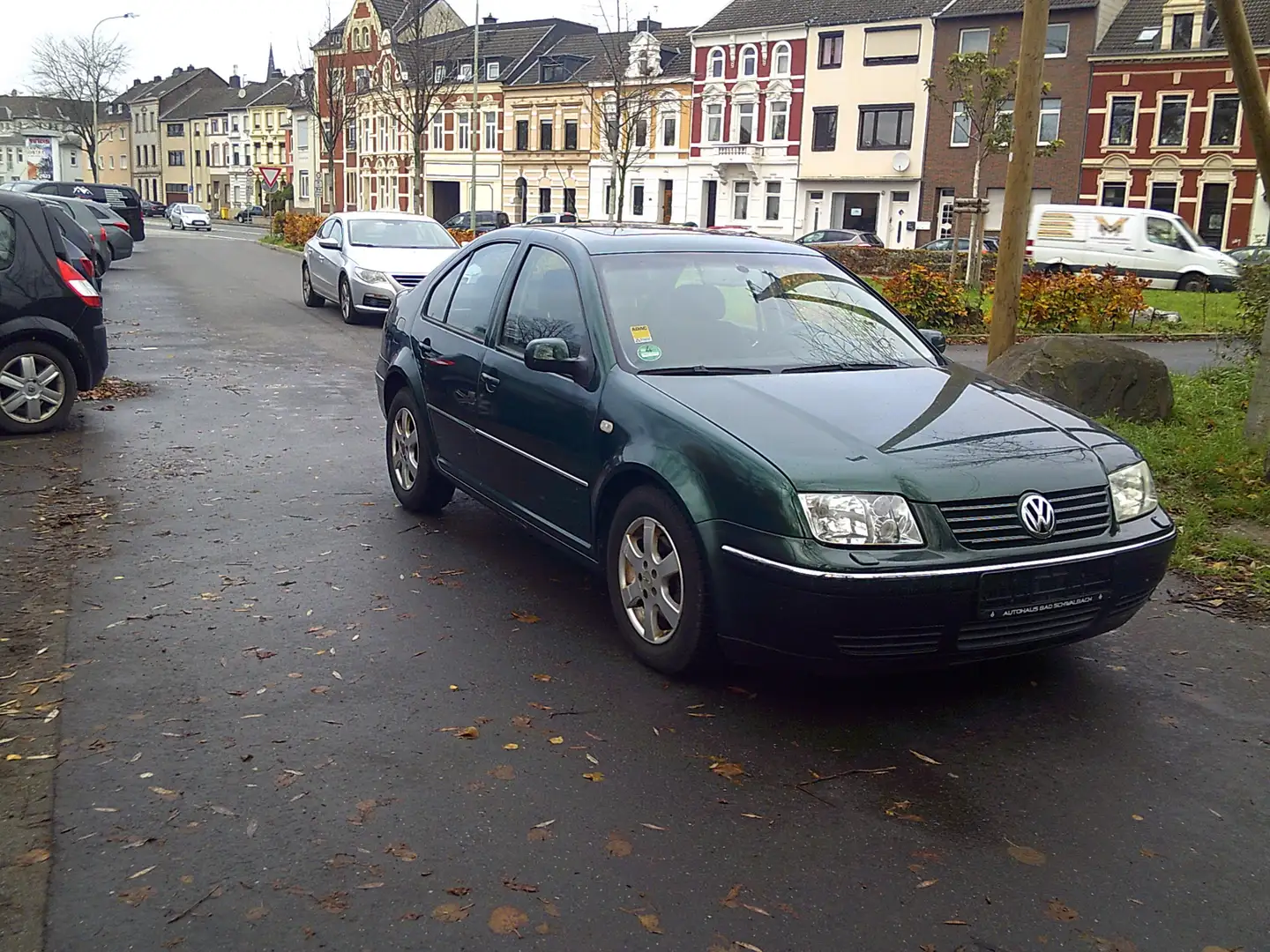 Volkswagen Bora Pacific Verde - 1