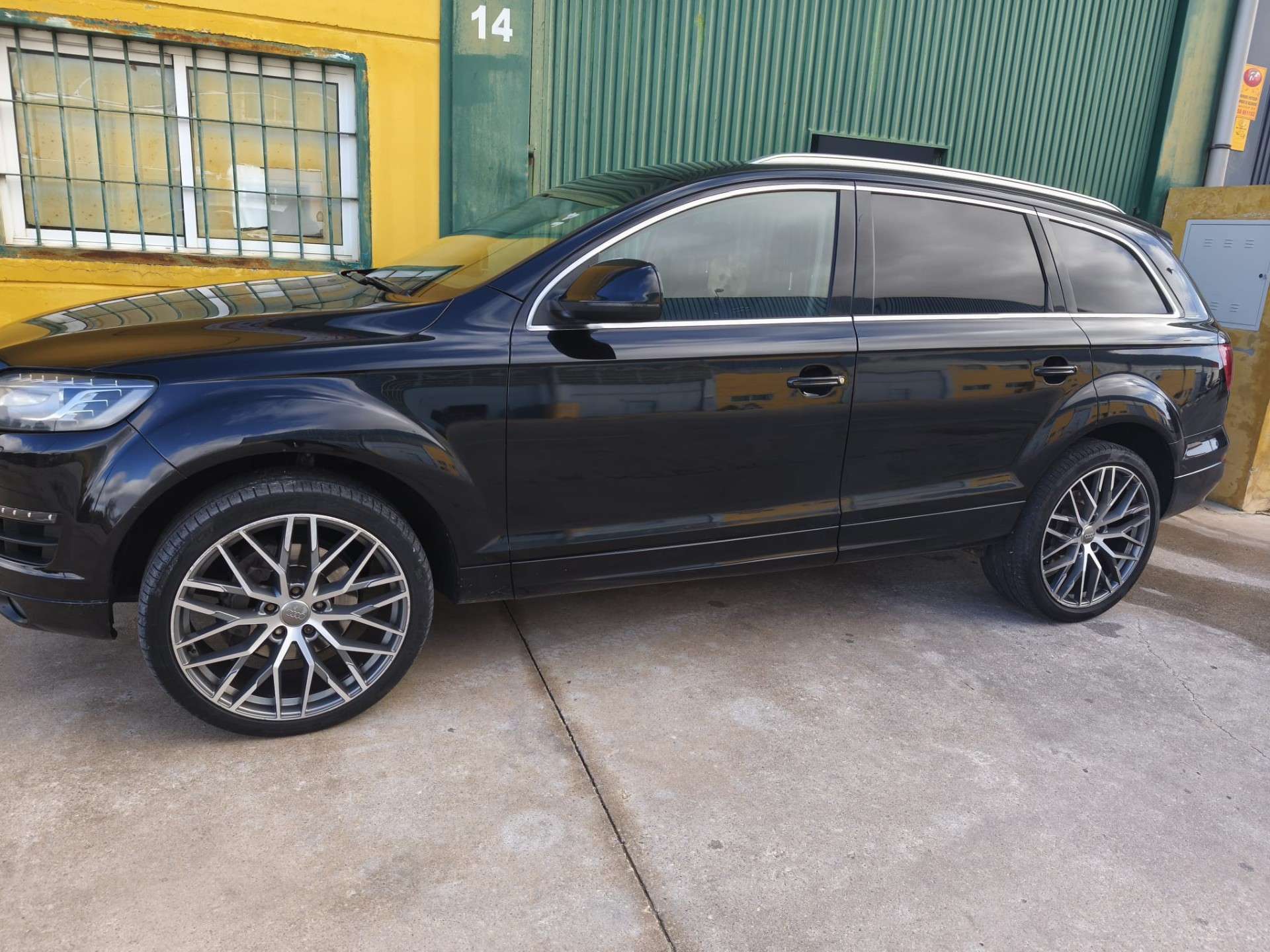 Audi Q7 3.0TDI Ambiente 204 Tiptronic - foto 1