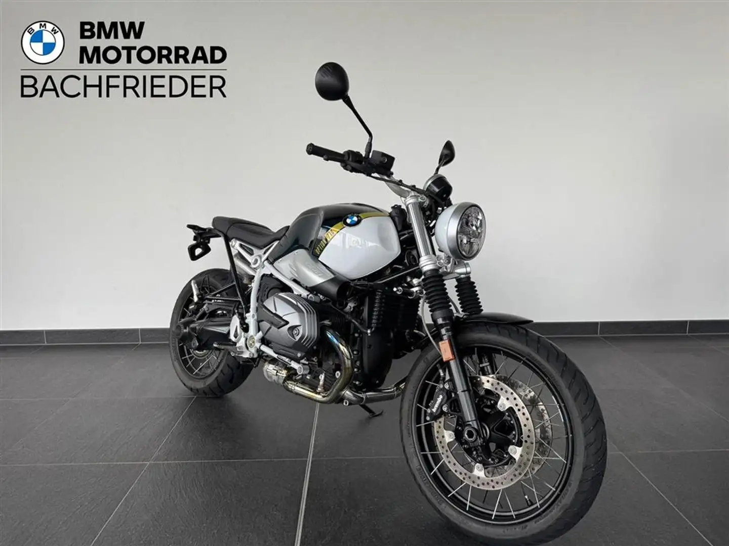 BMW R nineT 0 - 2