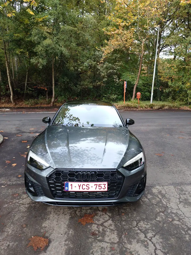 Audi A5 Coupe 40 TFSI S tronic line Grijs - 2