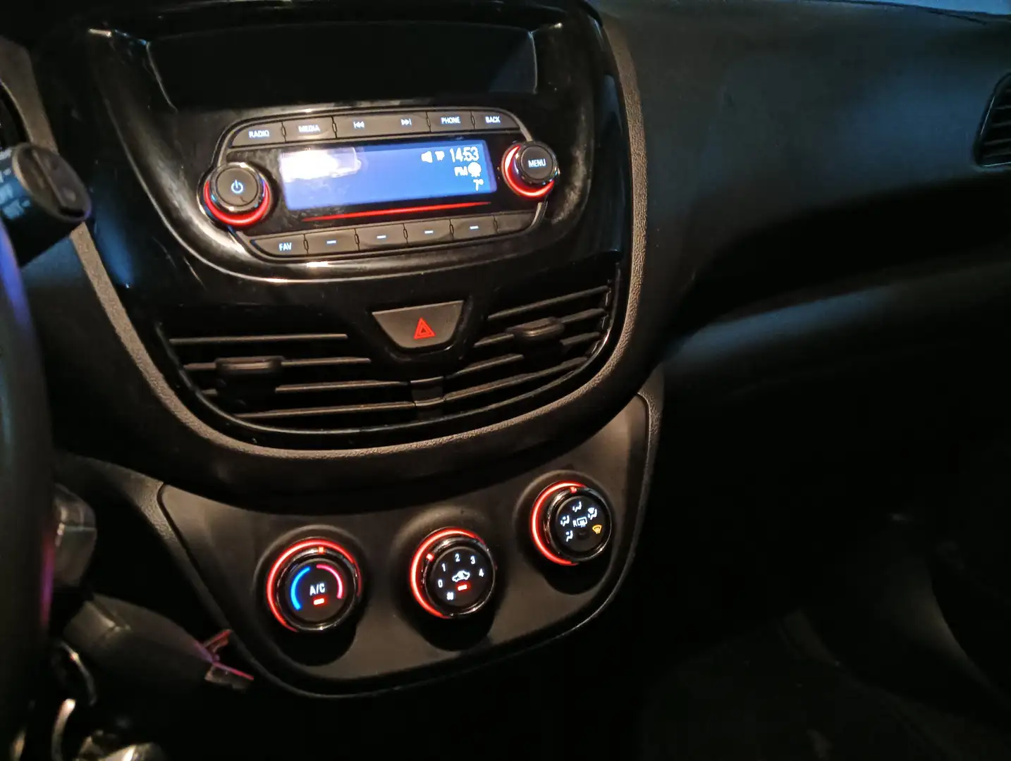 Opel Karl ROCKS. Airco . Cruise control. Stoelverwarming Wit - 2