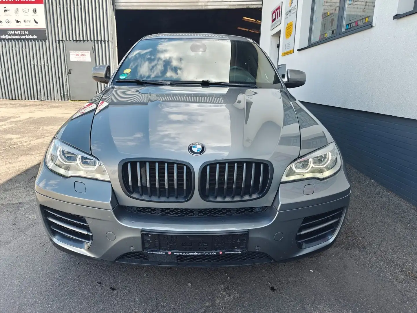 BMW X6 Baureihe X6 M50d* Motor läuft unrund * Grijs - 2