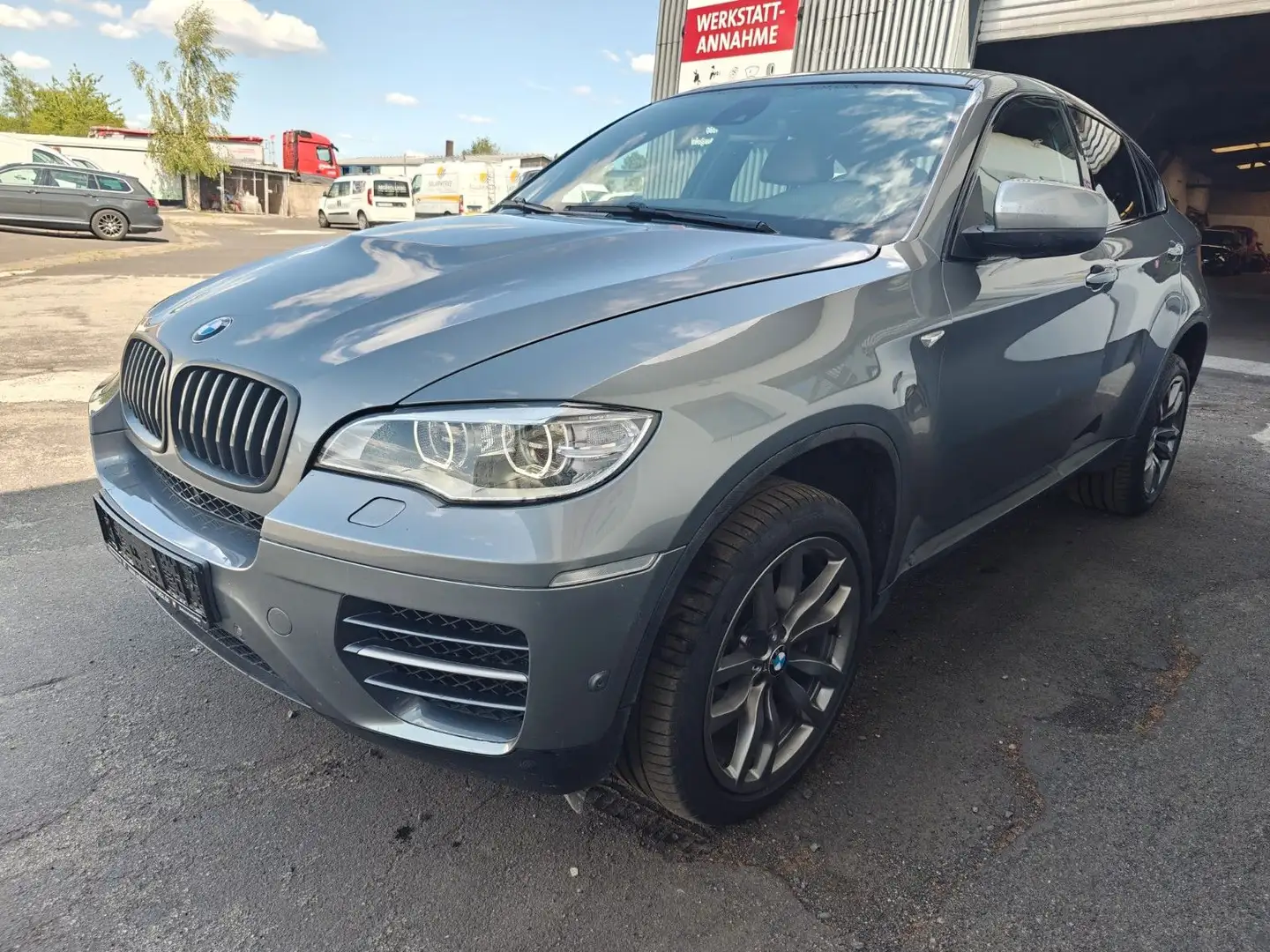 BMW X6 Baureihe X6 M50d* Motor läuft unrund * Grijs - 1