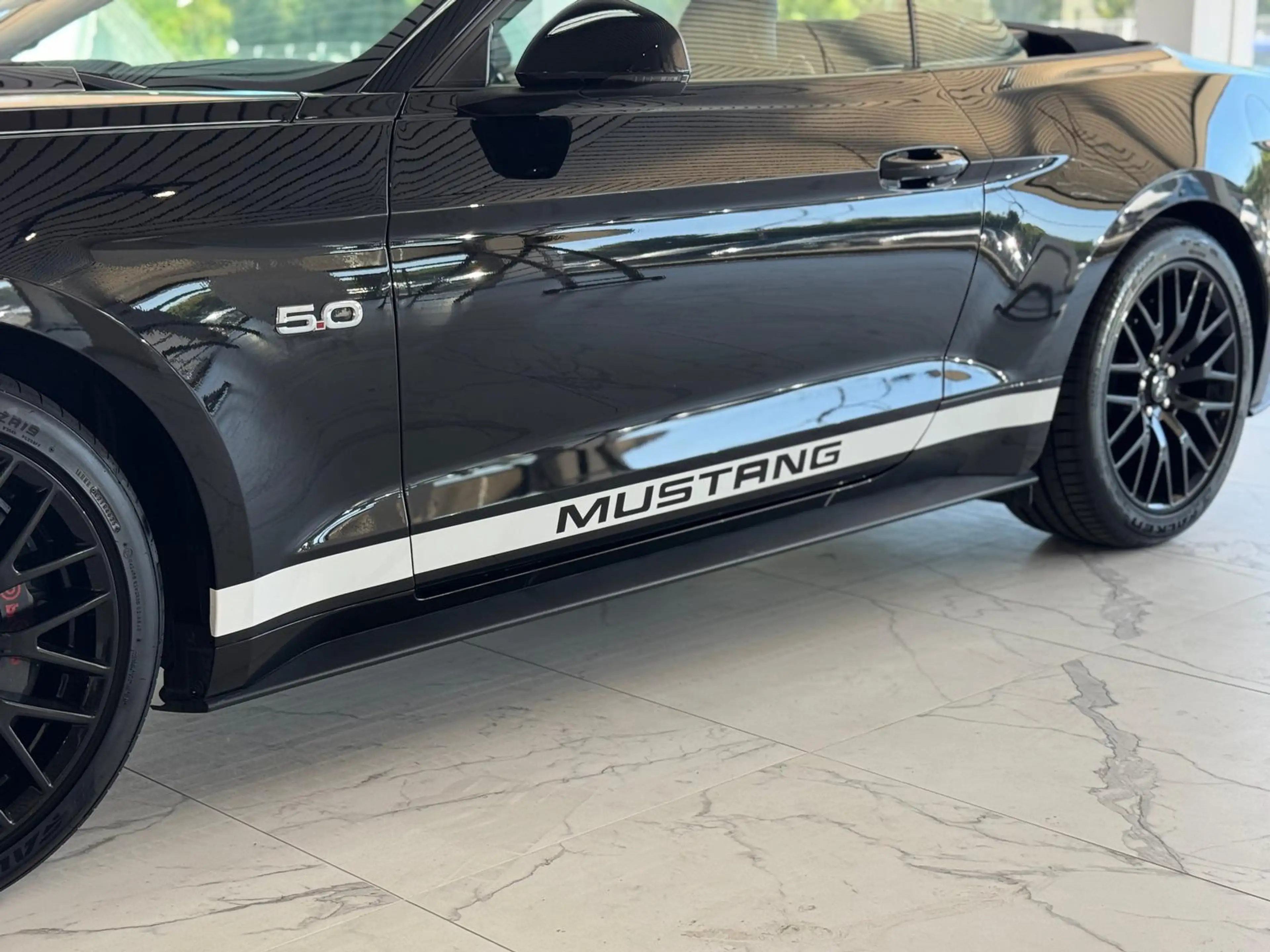 Ford Mustang 5.0 GT Cabrio AUT.*PERFORM.*PREMIUM*NAP* — photo 9