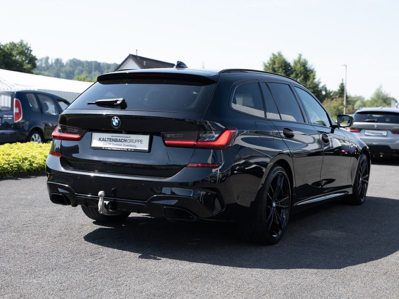 BMW 340 d Touring xDrive PANO AHK HUD 360° LASER LED — photo 5