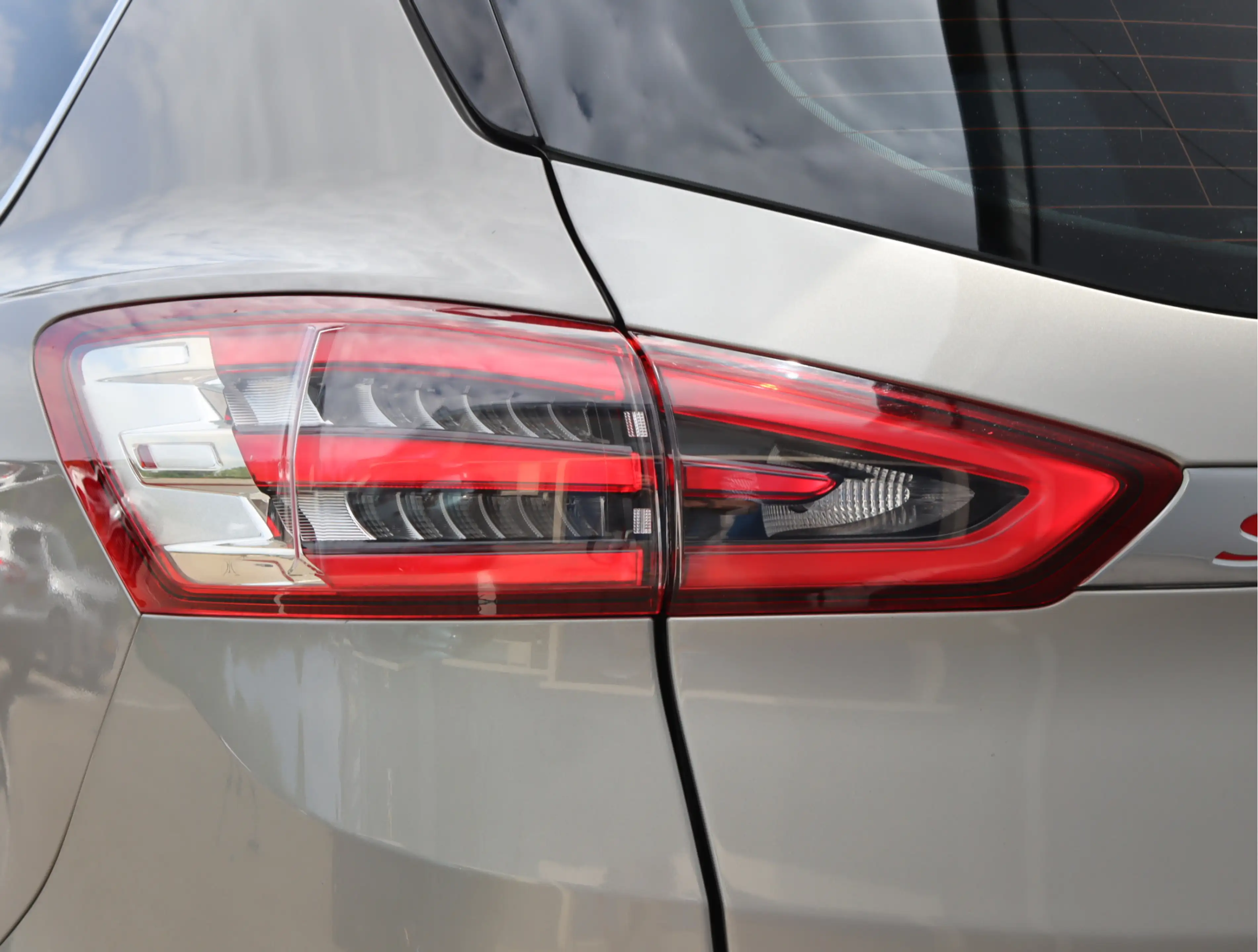 Ford S-Max 1.5 Titanium | Camera | Keyless | Winter Pakket | — photo 15