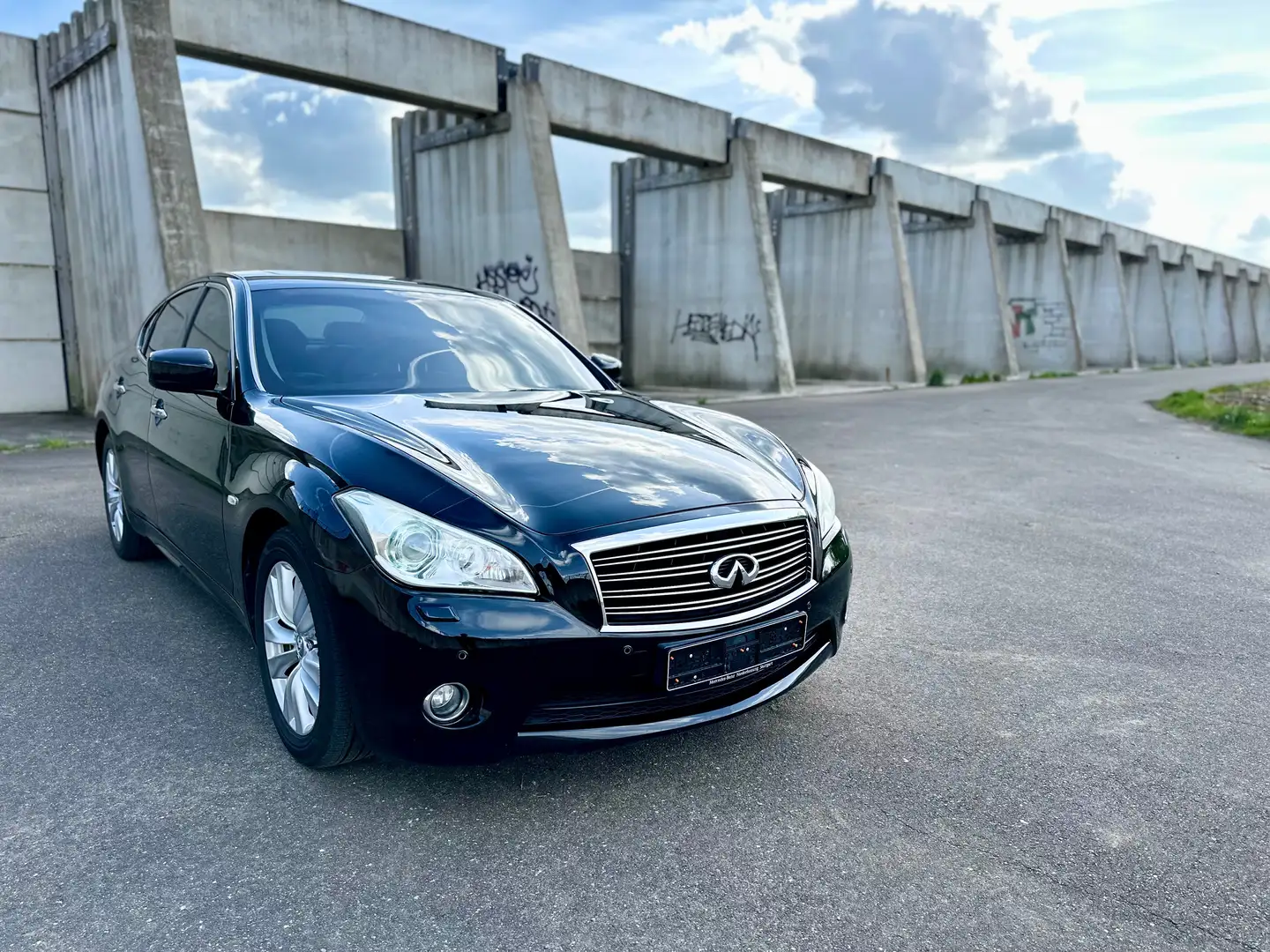 Infiniti M37 ⁠3.7 V6 320 pk BTW / VAT car Schwarz - 1
