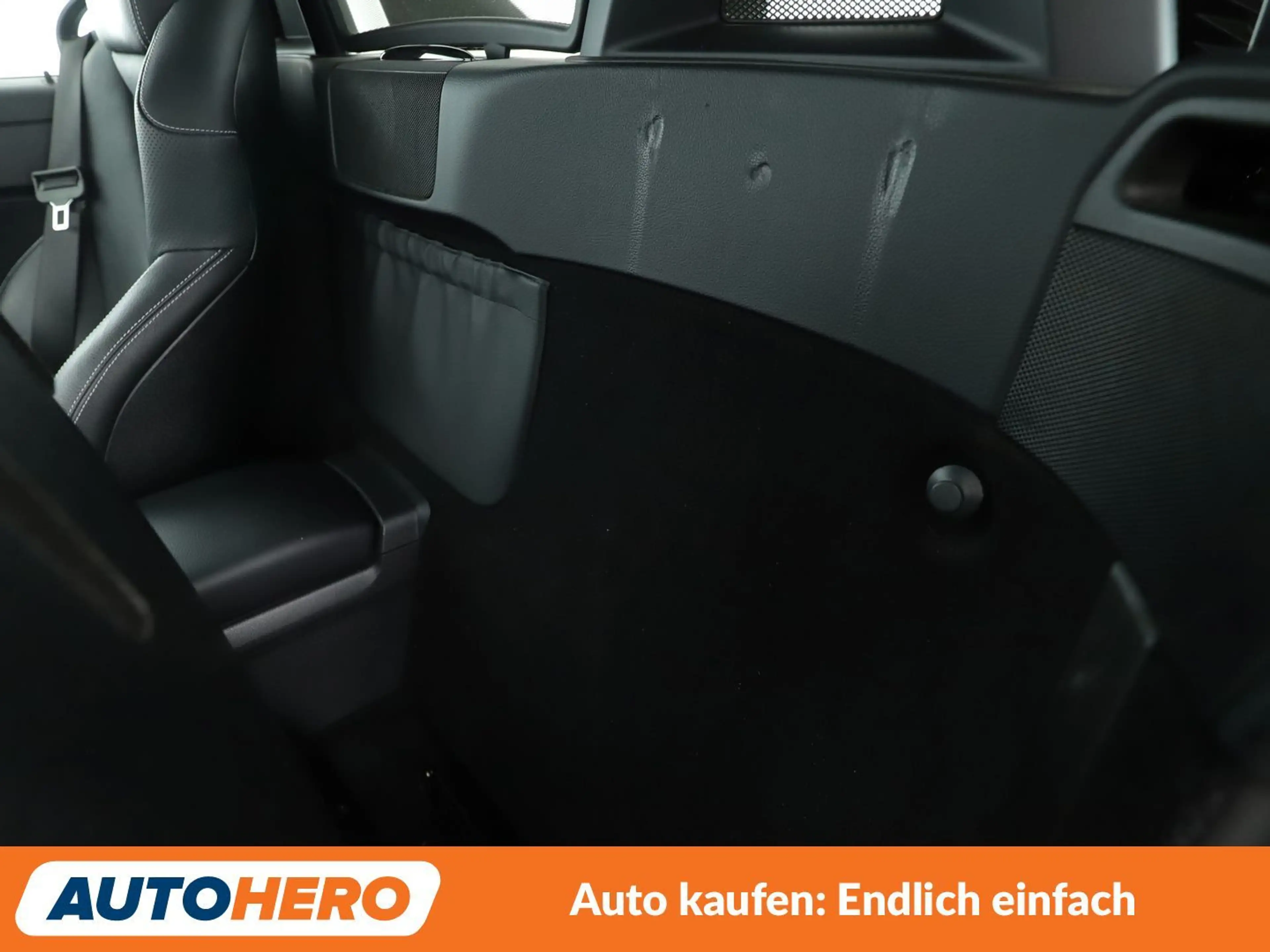 Mercedes-Benz SLC 180 SLC 180 AMG Line*NAV*TEMPO*PDC*SHZ*BT*PANO* — photo 14